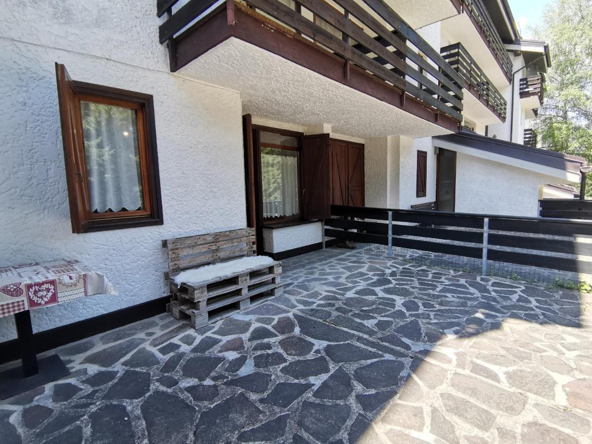 Ferienwohnung Casa Cinque Funghi A Folgarida Exterior foto