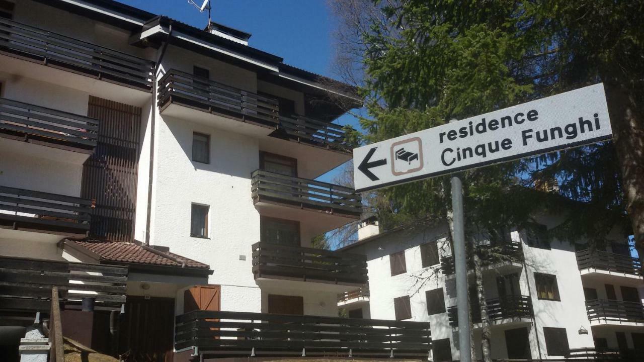 Ferienwohnung Casa Cinque Funghi A Folgarida Exterior foto